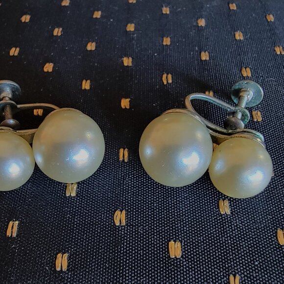 Vintage Sterling Silver Faux Pearl Screw Back Earrings - Picture 1 of 3